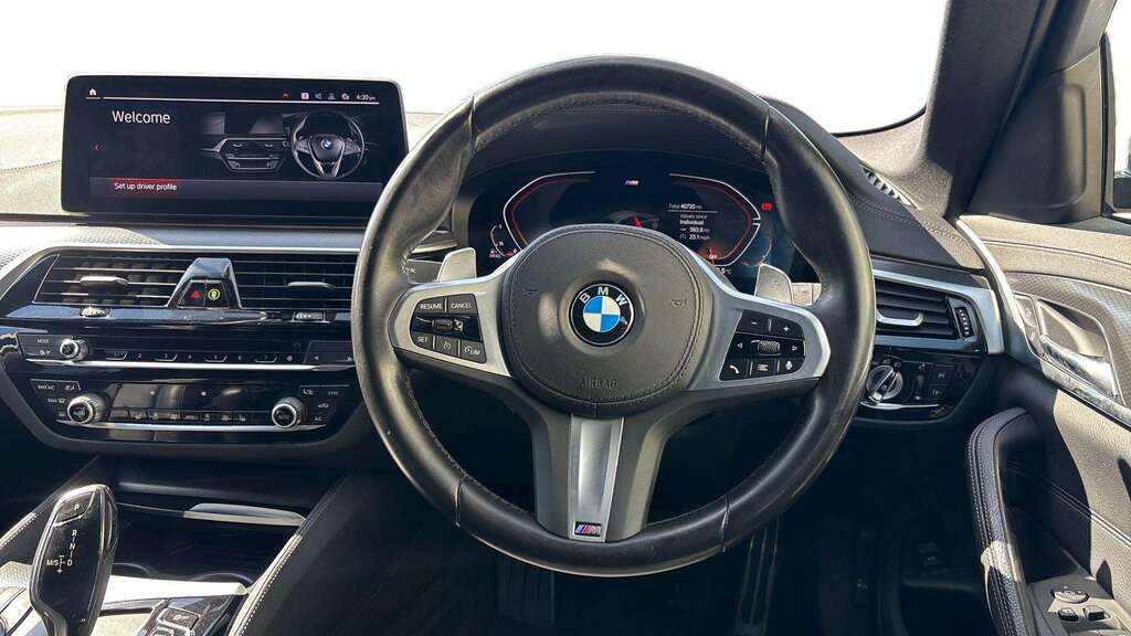 BMW 5 Series 520D Mht M Sport Step 2023 Grey #5