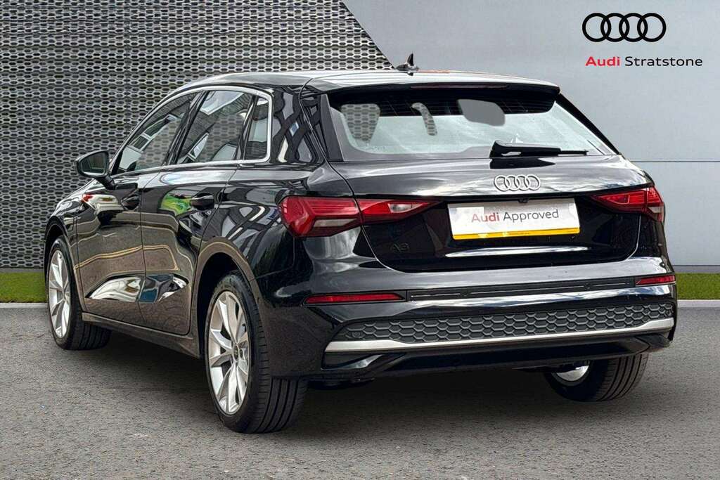 Audi A3 1.5 Tfsi E 204 Sport S Tronic 2026 BT26WBW Black #3