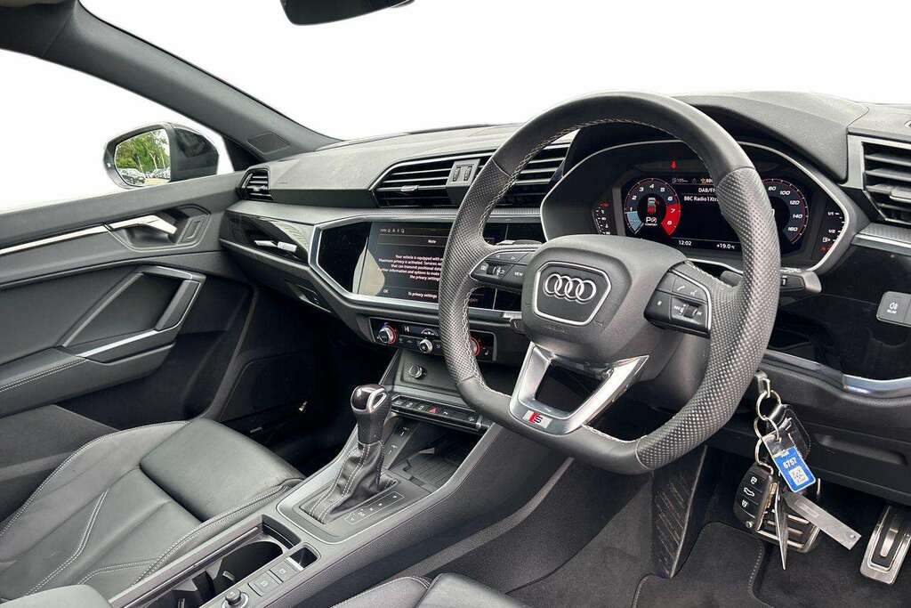 Audi Q3 35 Tfsi Black Edition S Tronic 20 Alloy 202 MV74LZE Grey #5