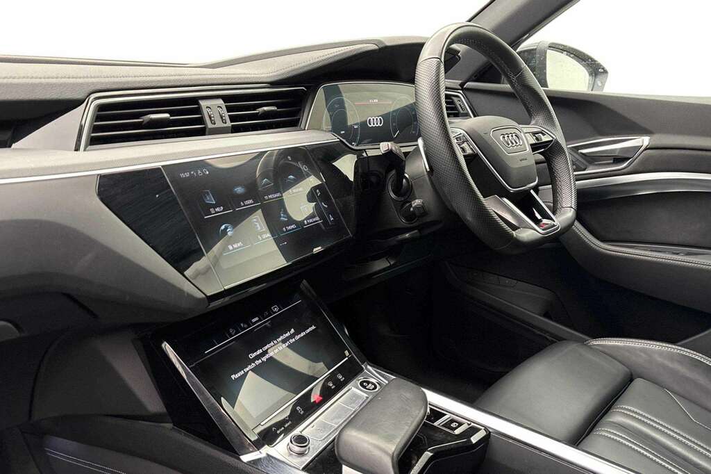 Audi Q8 e tron 250Kw 50 Quattro 95Kwh Black Edition 2023 Grey #2