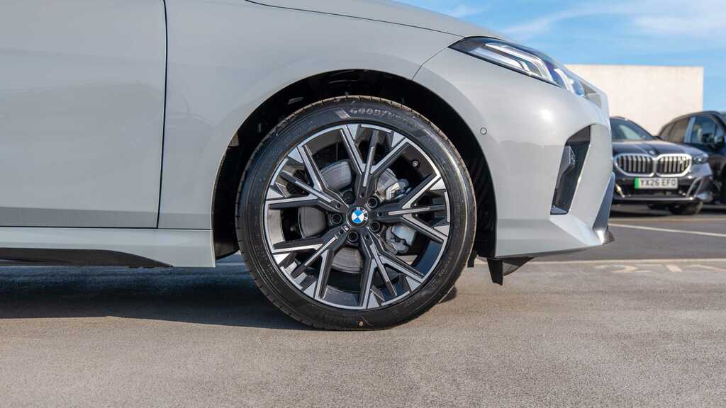 BMW 2 Series 220 M Sport Step 2026 YY26NDC Grey #4