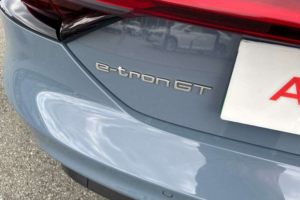 Audi E Tron GT Audi Quattro 350,00 Kw  #11