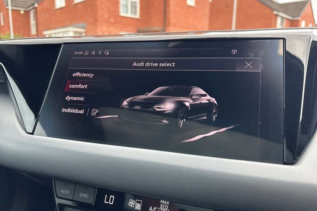 Audi E Tron GT Audi Quattro 350,00 Kw  #27