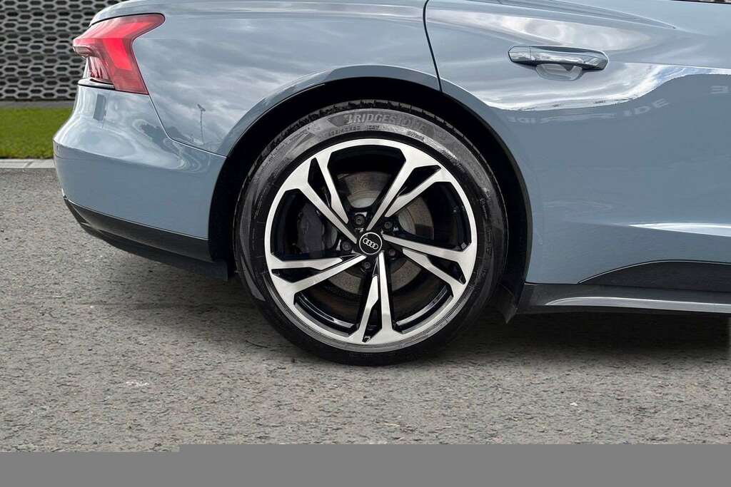 Audi E Tron GT Audi Quattro 350,00 Kw  #8
