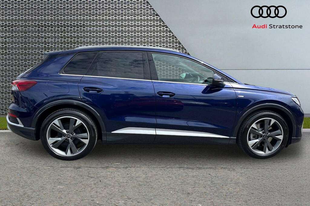Audi Q4 E Tron 210Kw 45 82Kwh S Line Leather 2026 Blue #4