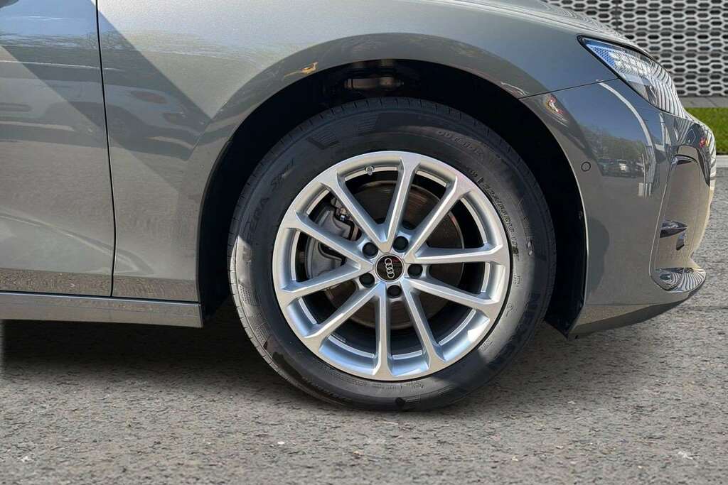 Audi A6 2.0 Tfsi 204 Sport S Tronic 2026 Grey #5