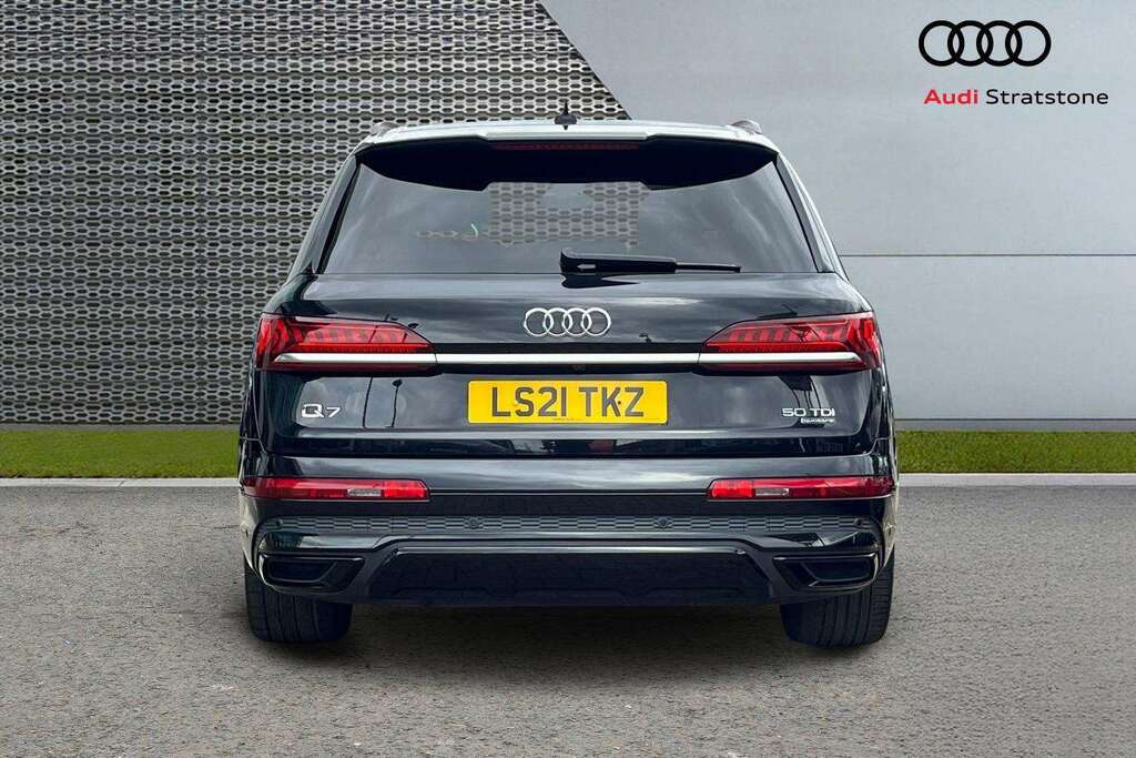 Audi Q7 50 Tdi Quattro Black Edition Tiptronic 2021 Black #4