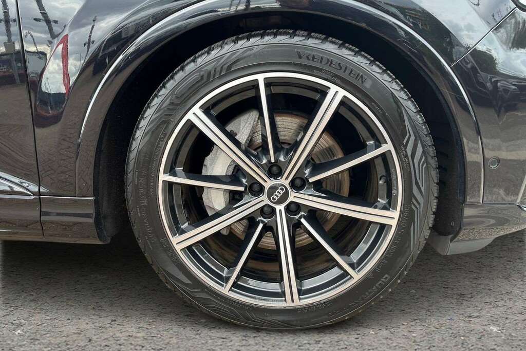 Audi Q7 50 Tdi Quattro Black Edition Tiptronic 2021 Black #2