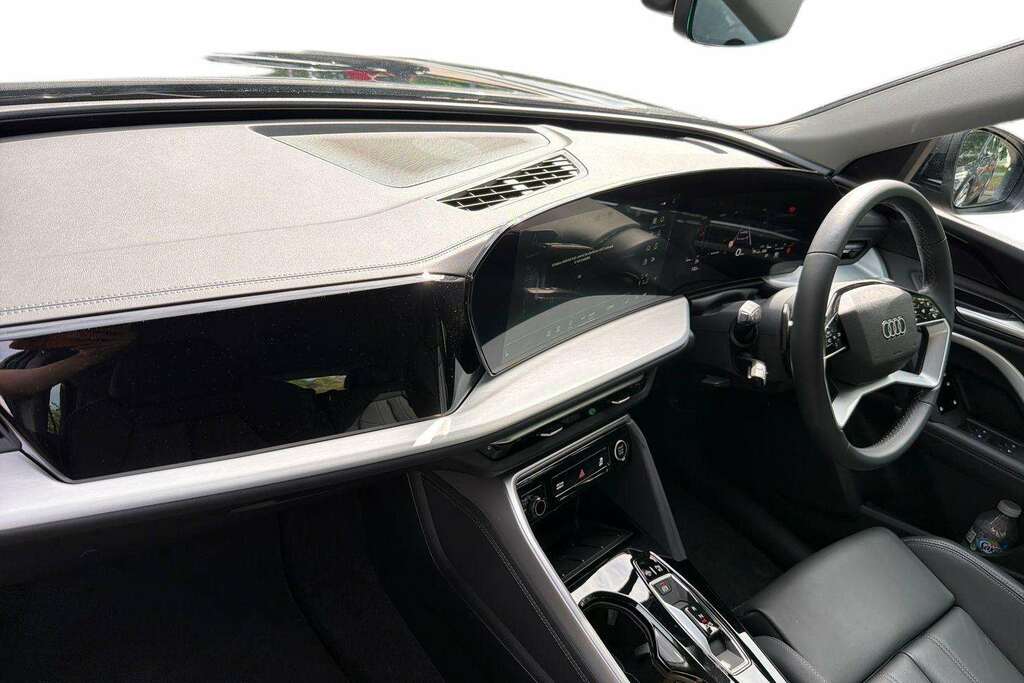Audi Q5 2.0 Tdi Quattro Sport S Tronic 2025 Black #2