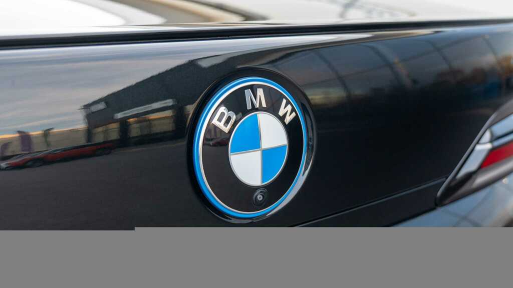 BMW 7 Series 750E Xdrive M Sport 2026 Black #6
