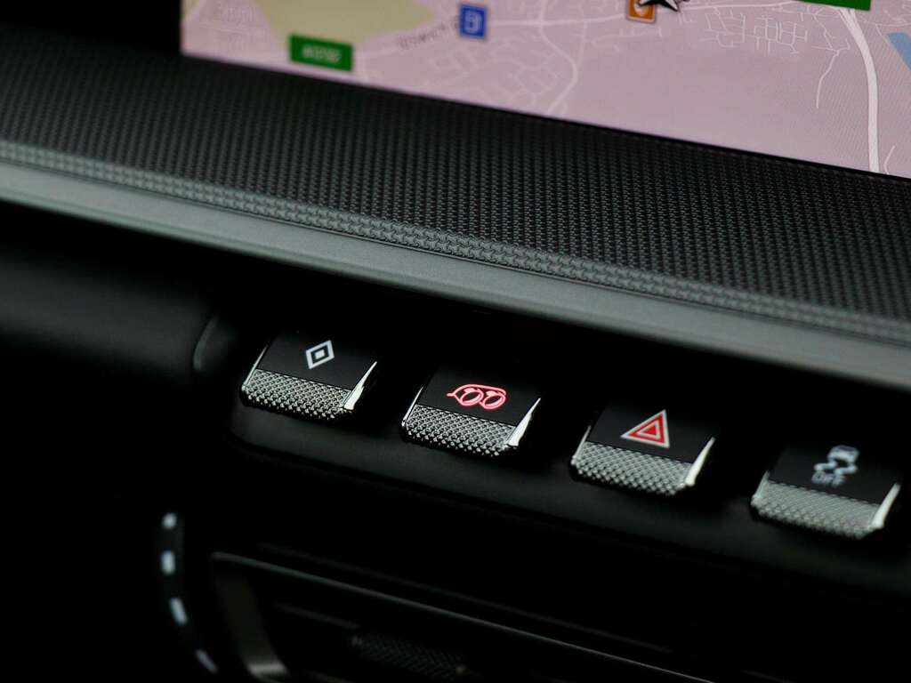 Porsche 911 911 Carrera 4S Black #15