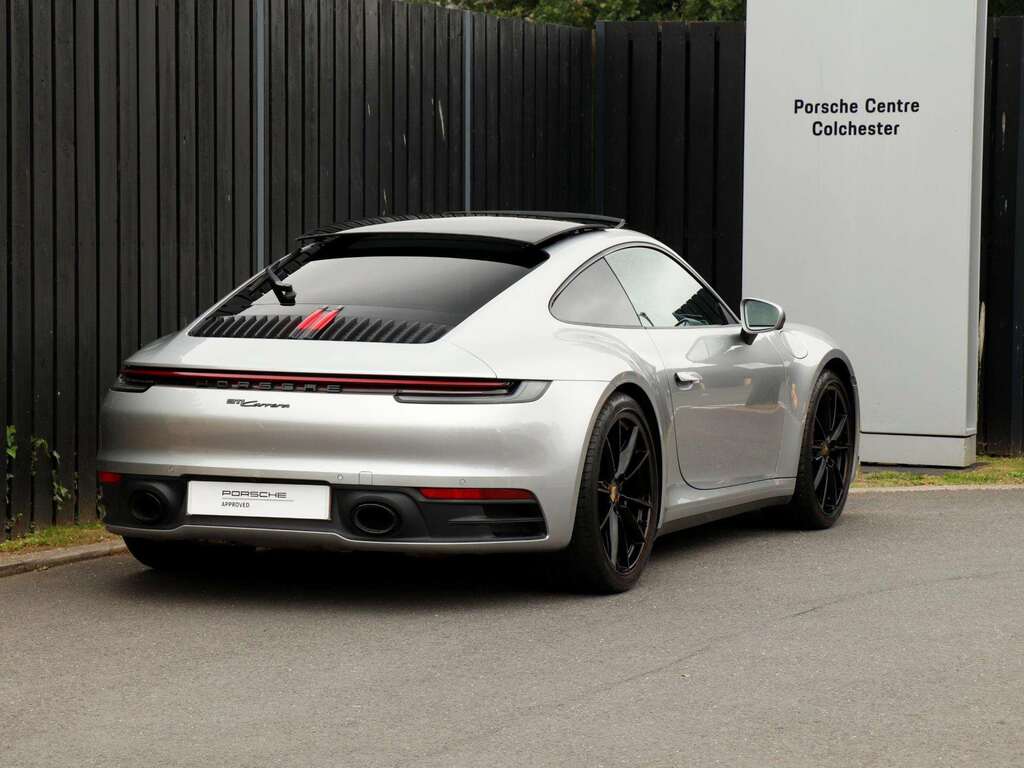 Porsche 911 911 Carrera 4S Black #35