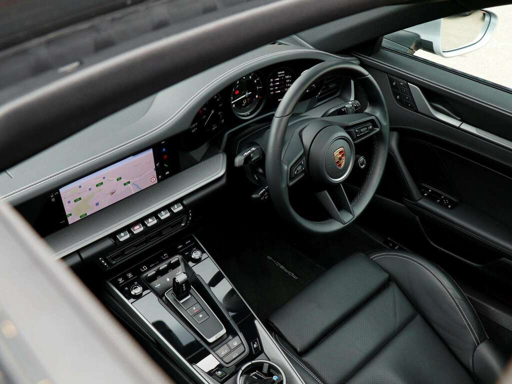 Porsche 911 911 Carrera 4S Black #12