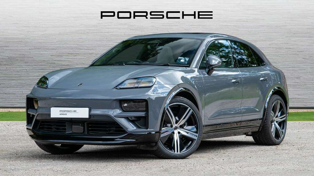 Porsche Macan Turbo 2026 Grey #2