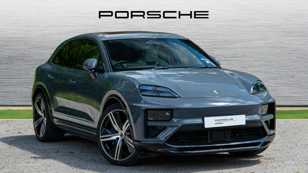 Porsche Macan Turbo 2026 Grey