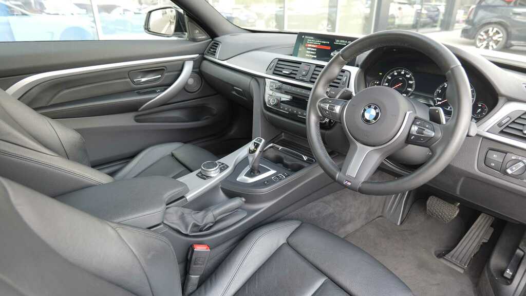 BMW 4 Series 420I M Sport Professional Media 2019 White #6