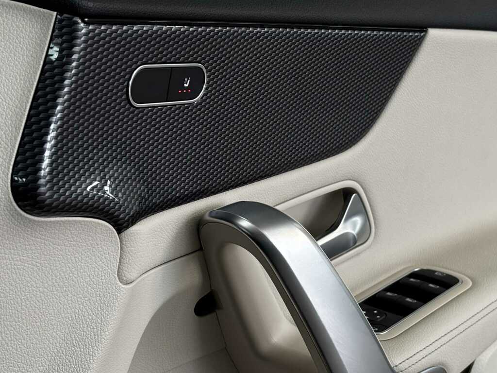 Mercedes-Benz A Class Amg A 35 4Matic Premium White #50