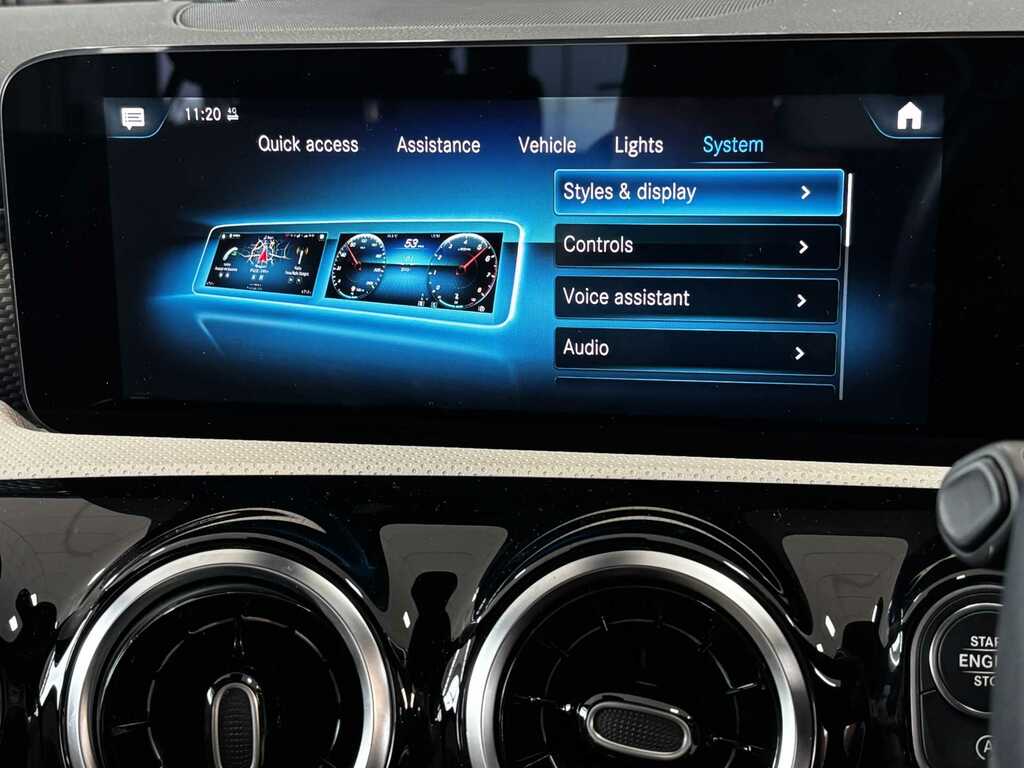 Mercedes-Benz A Class Amg A 35 4Matic Premium White #49