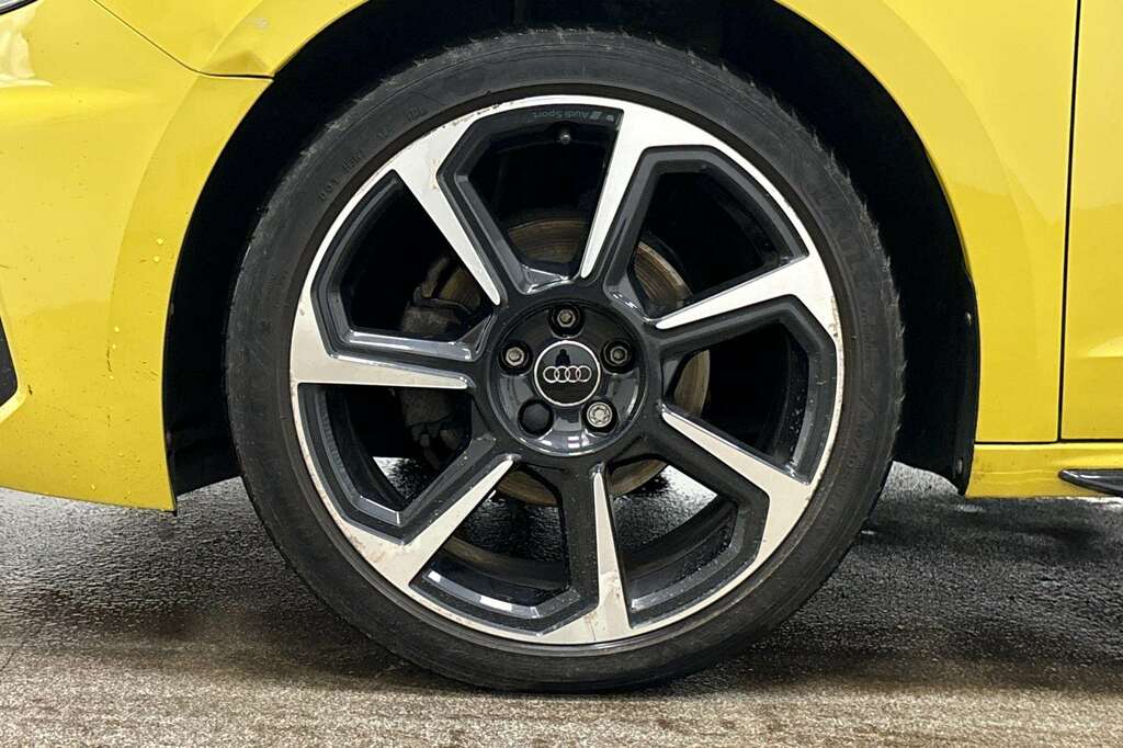 Audi A1 35 Tfsi S Line Contrast Edition S Tronic 2019 CV19EWS Yellow #5
