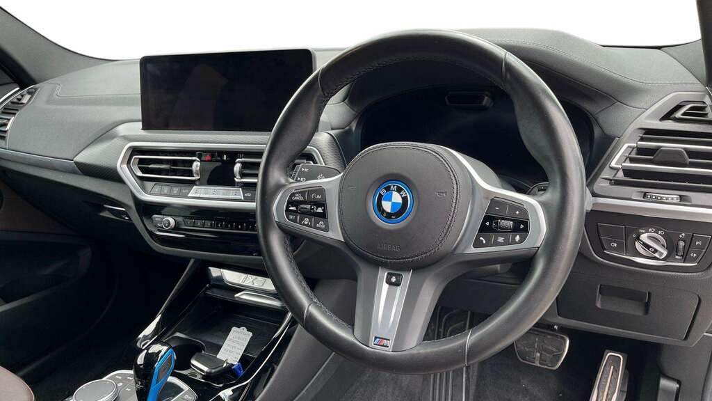 BMW iX3 210Kw M Sport Pro 80Kwh 2022 White #6