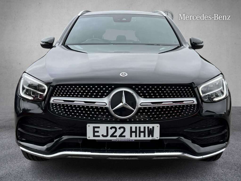 Mercedes-Benz GLC Class 220D 4Matic Amg Line Premium 9G-tronic 2022 Black #2