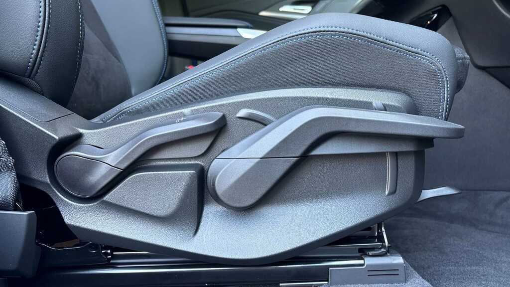BMW iX1 150Kw Edrive20 M Sport 65Kwh Techpro Black #27