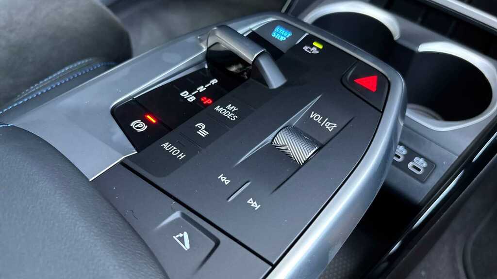 BMW iX1 150Kw Edrive20 M Sport 65Kwh Techpro Black #11