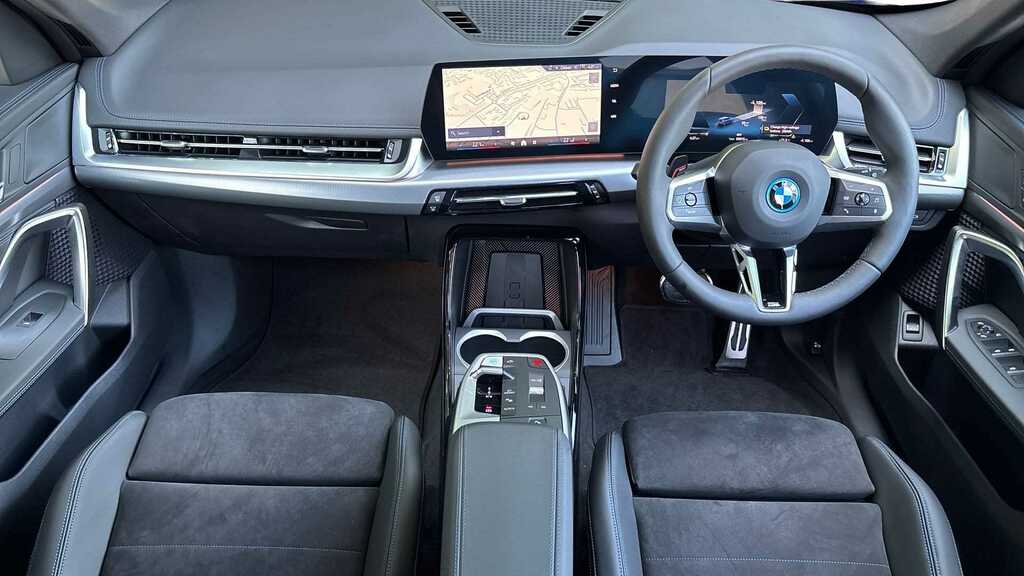 BMW iX1 150Kw Edrive20 M Sport 65Kwh 2025 Blue #5