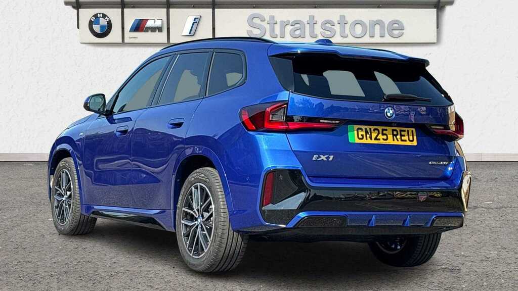 BMW iX1 150Kw Edrive20 M Sport 65Kwh 2025 Blue #2