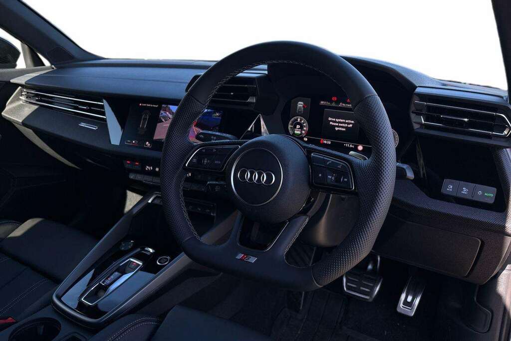 Audi A3 1.5 Tfsi E 204 Black Edition S Tronic 2026 Black #6