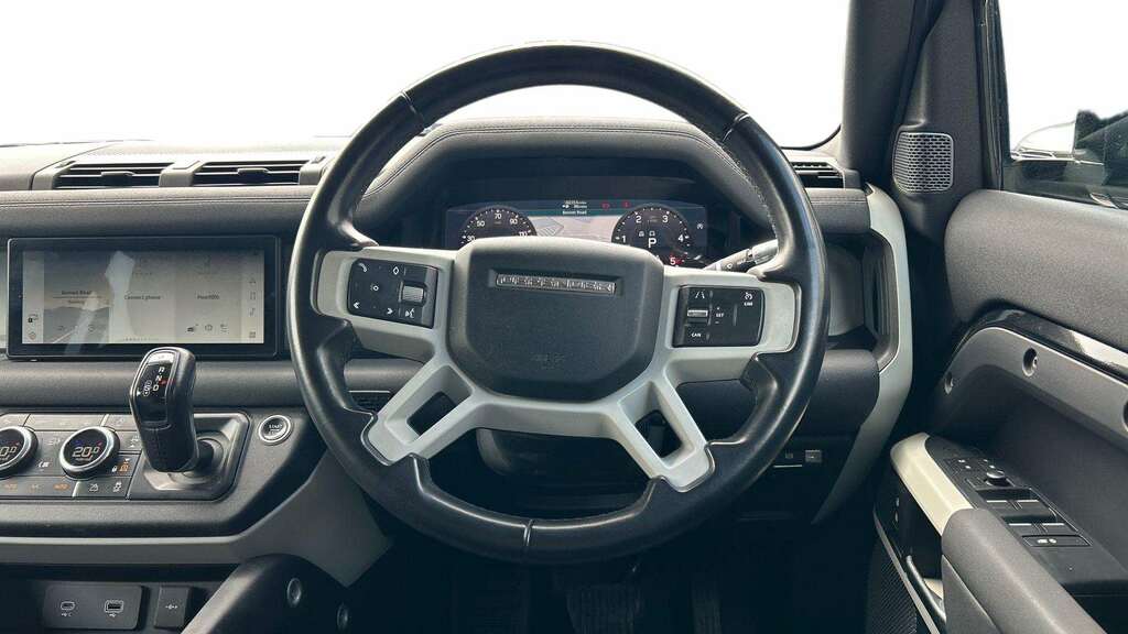 Land Rover Defender 110 Defender Se D White #15