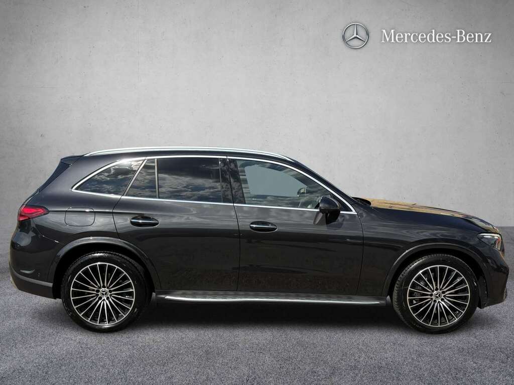 Mercedes-Benz GLC Class 220D 4Matic Amg Line Premium 9G-tronic 2024 RJ74BYZ Grey #3