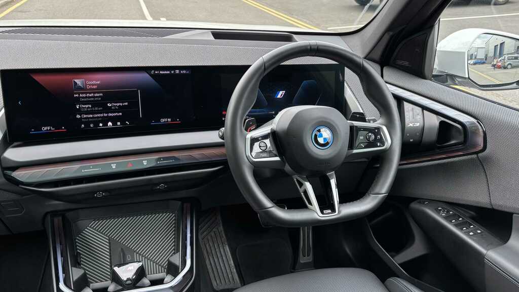 BMW X3 30E Xdrive M Sport 2025 White #3