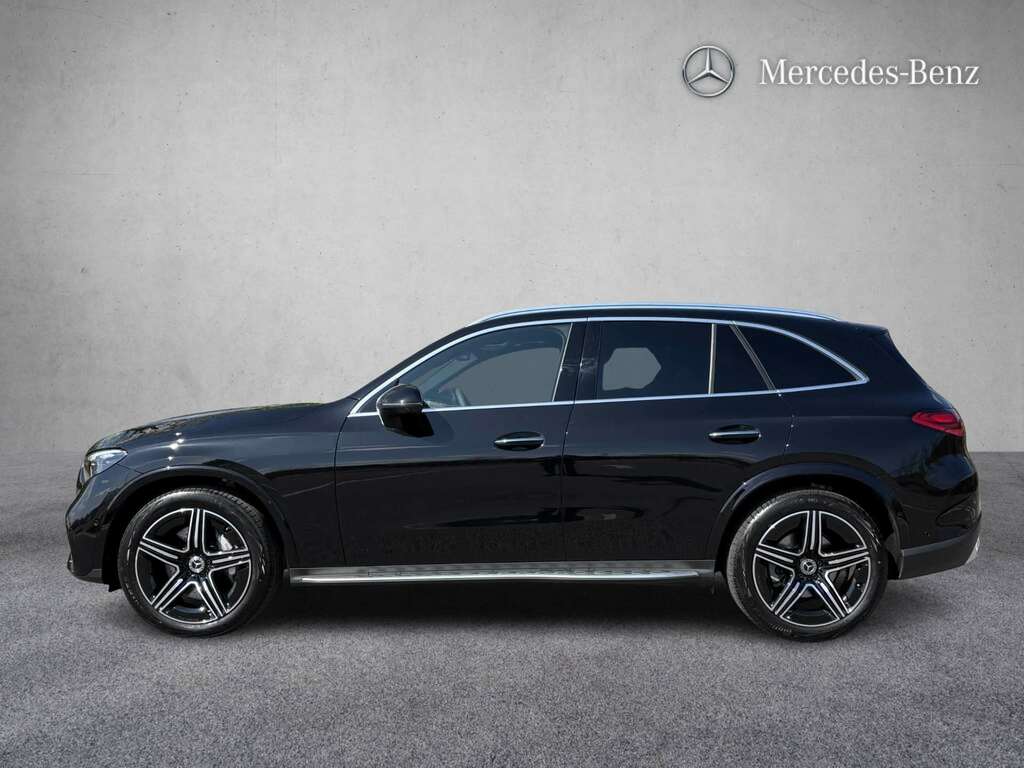 Mercedes-Benz GLC Class 300 4Matic Amg Line Prem Pan 9G-tronic 2026 Black #3