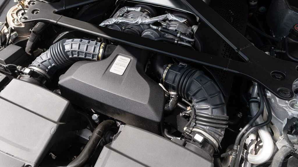 Aston Martin Vantage 4.0 V8 Euro 6  #37