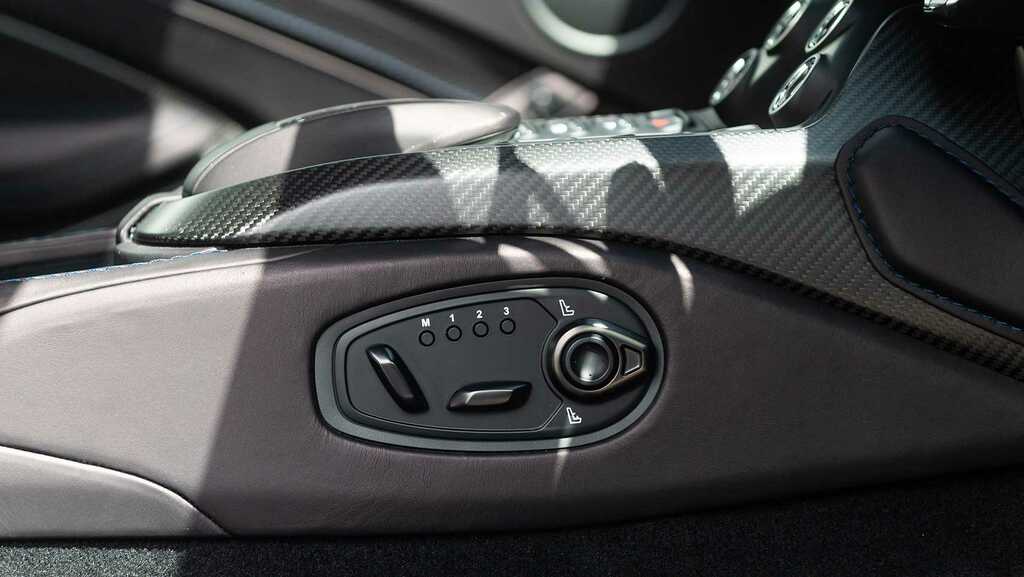Aston Martin Vantage 4.0 V8 Euro 6  #26