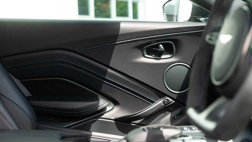 Aston Martin Vantage 4.0 V8 Euro 6  #25