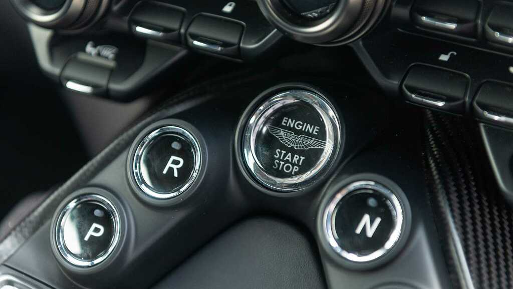 Aston Martin Vantage 4.0 V8 Euro 6  #31