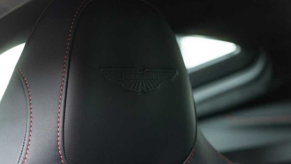 Aston Martin Vantage V8 2025 Silver #5