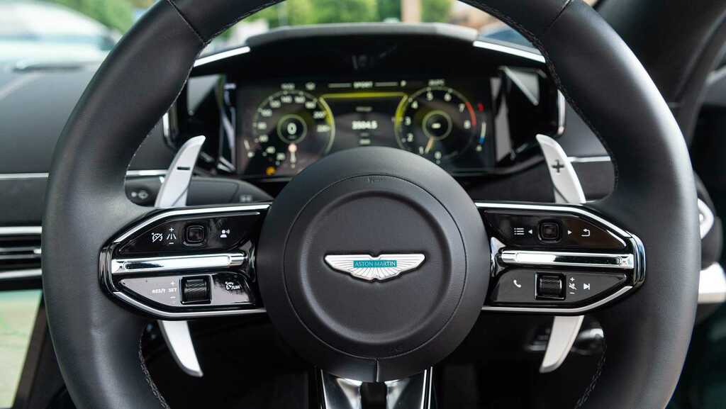 Aston Martin Vantage V8 2025 Green #10