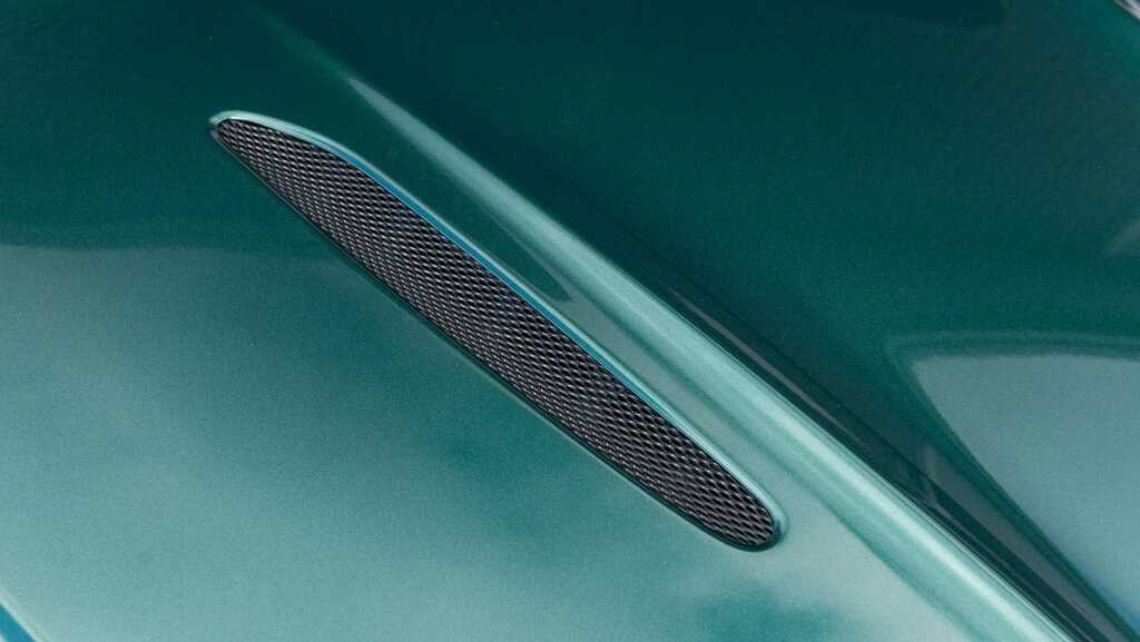 Aston Martin Vantage V8 2025 Green #14