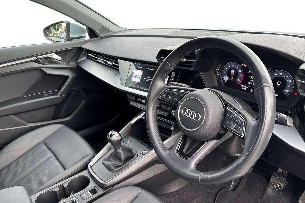 Audi A3 35 Tfsi Sport 2023 Silver #4