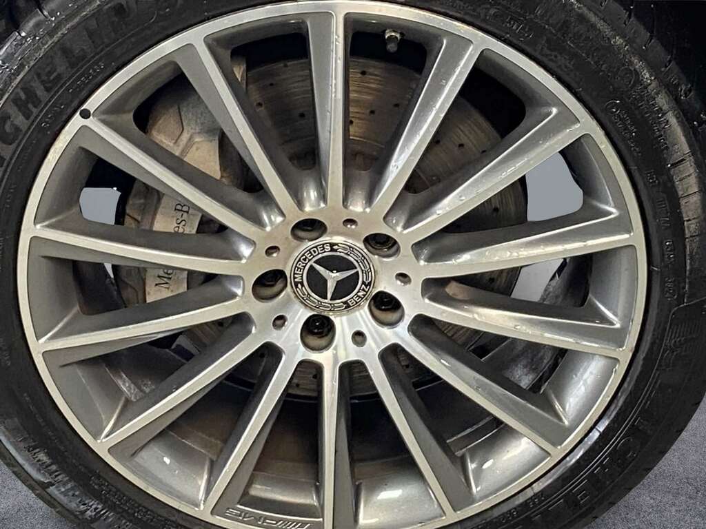Mercedes-Benz GLC Class 250D 4Matic Amg Line Premium 9G-tronic 2018 Black #5