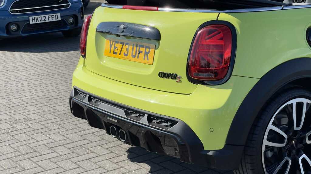 Mini Convertible 1.5 Cooper Sport Convertible Steptronic Red #18