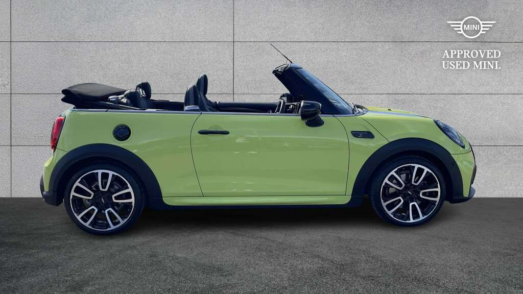 Mini Convertible 2.0 Cooper S Sport 2023 Yellow #2