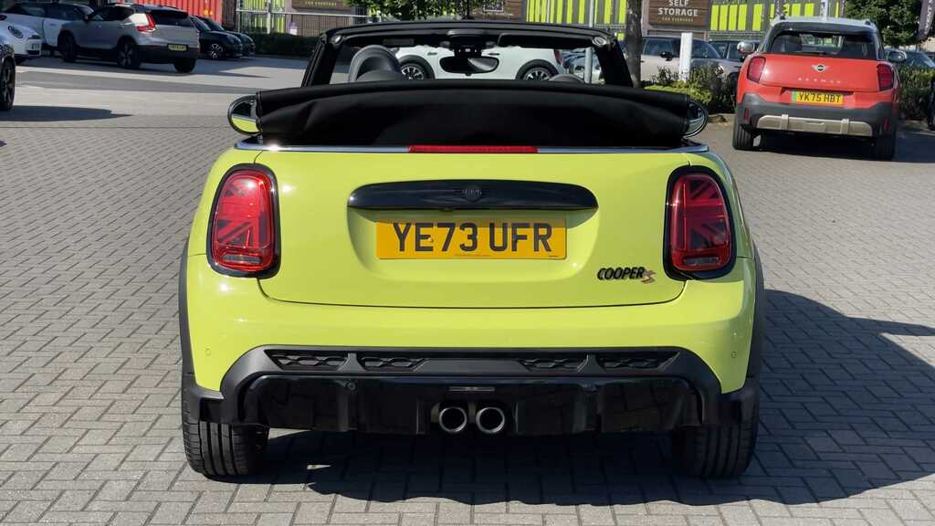 Mini Convertible 1.5 Cooper Sport Convertible Steptronic Red #14