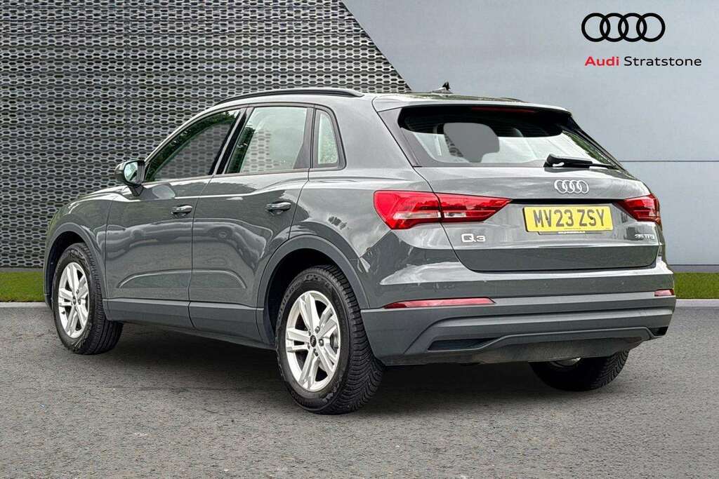 Audi Q3 35 Tfsi Technik S Tronic 2023 MV23ZSY Grey #2