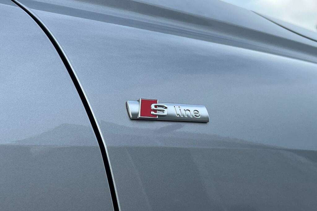 Audi Q4 E Tron 125Kw 35 55Kwh Sport Grey #25