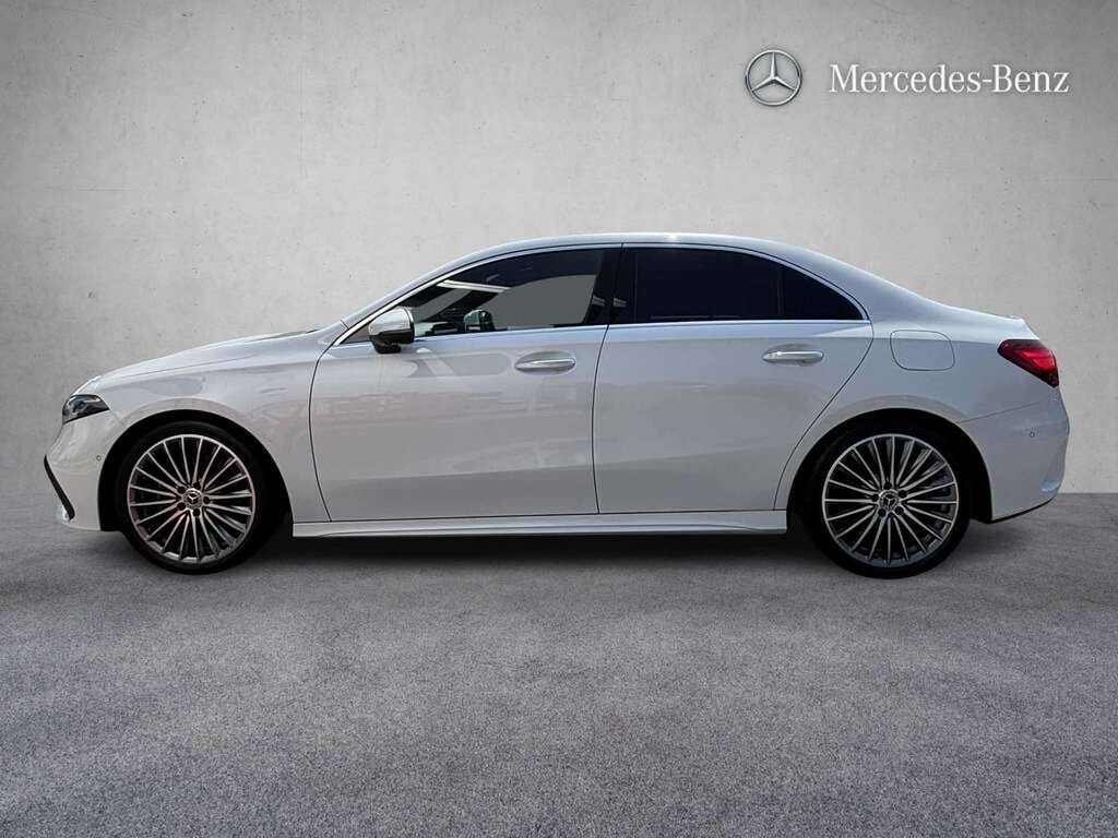 Mercedes-Benz A Class A200 Amg Line Premium Plus 2023 EJ23KZE White #6