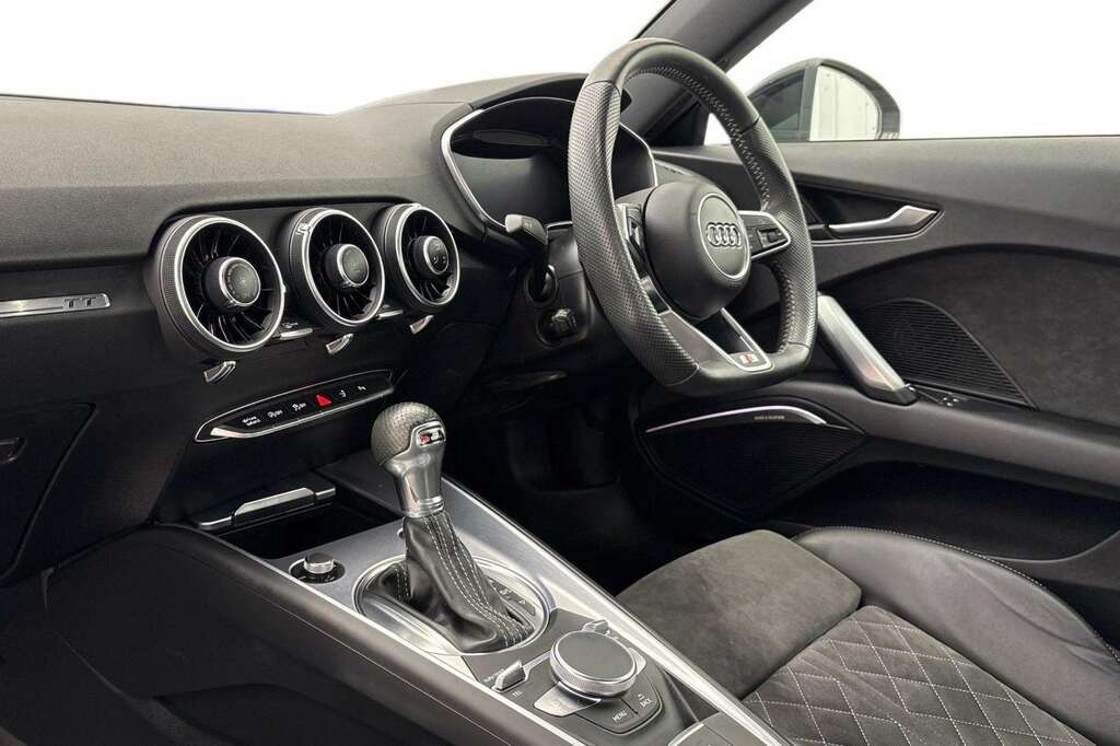 Audi TT Black Edition 40 Tfsi 197 Ps S Tronic Black #2